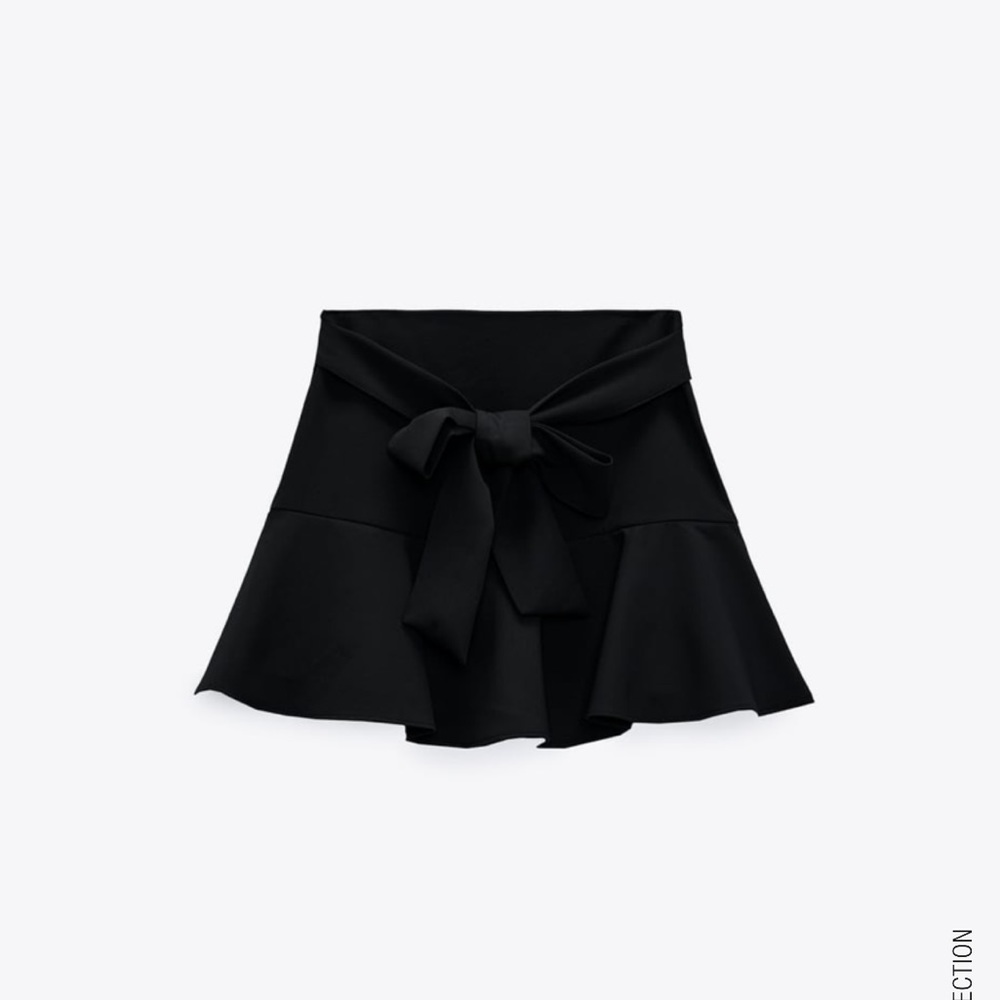 Black Zara Skort